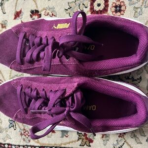 Women’s purple Puma size 8
